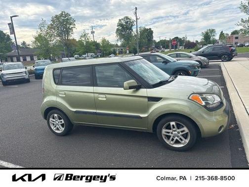 Alien 2010 Kia Soul +