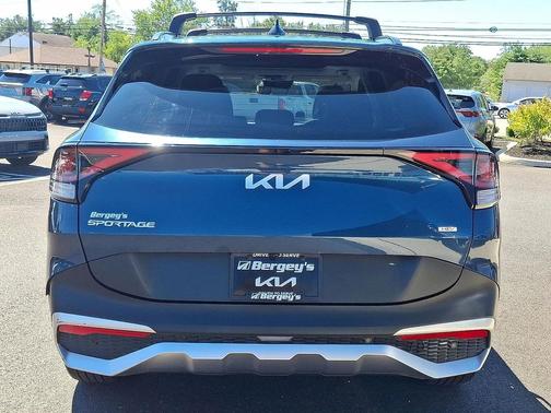 2023 Kia Sportage Hybrid EX