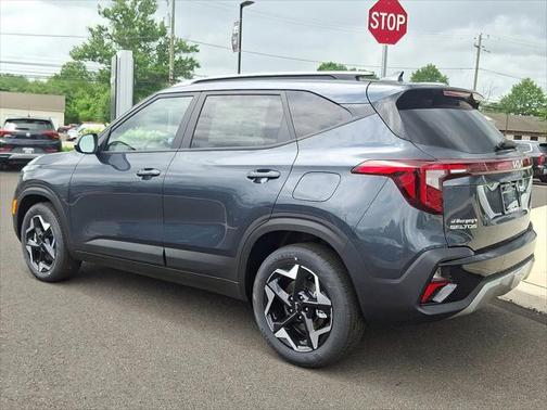 2025 Kia Seltos S