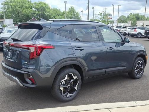 2025 Kia Seltos S