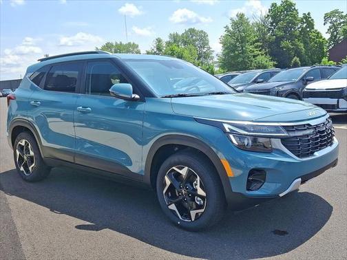 2025 Kia Seltos EX