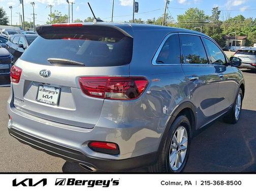 2020 Kia Sorento LX