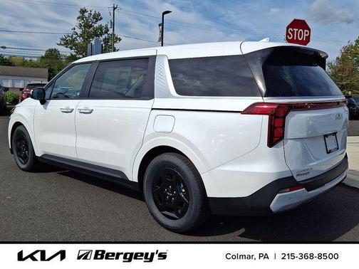 2026 Kia Carnival LXS
