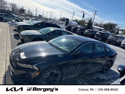 2022 Kia K5 GT-Line