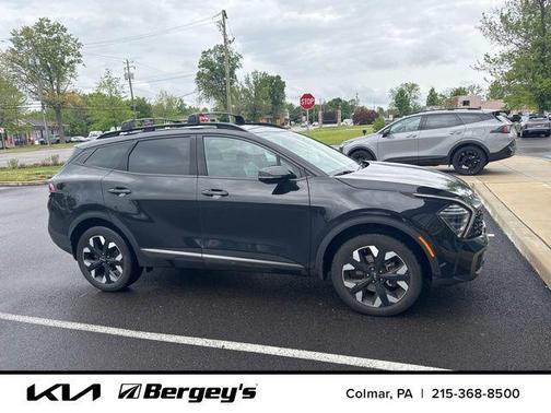 Ebony Black 2024 Kia Sportage X-Line