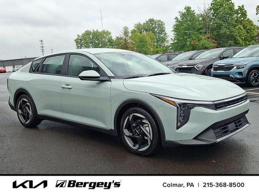2025 Kia K4 EX
