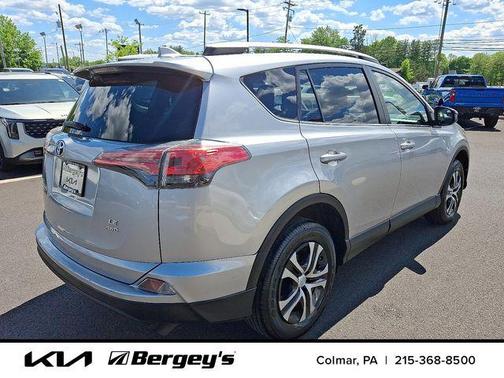 Silver Sky Metallic 2016 Toyota RAV4 LE
