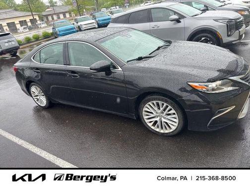 Obsidian 2016 Lexus ES 350 Base