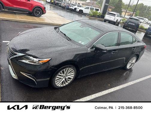 Obsidian 2016 Lexus ES 350 Base
