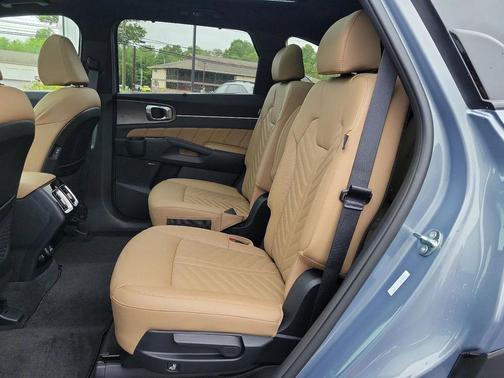 2024 Kia Sorento SX