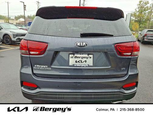 2019 Kia Sorento S