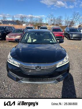 2017 Honda Accord EX-L w/Navigation & Honda Sensing