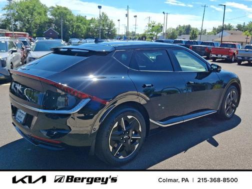 Ebony Black 2025 Kia EV6 Wind AWD