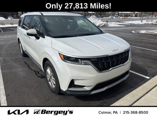 2024 Kia Carnival LX