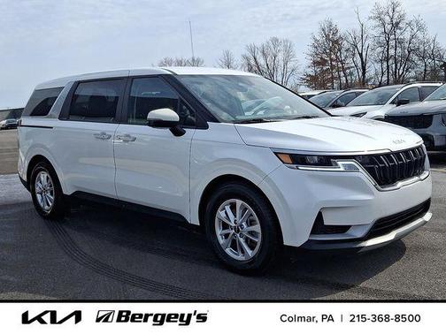 2024 Kia Carnival LX