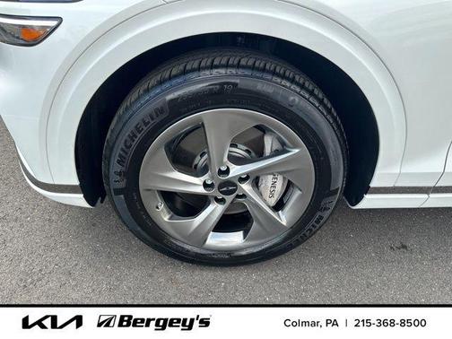 2026 Genesis GV70 2.5T