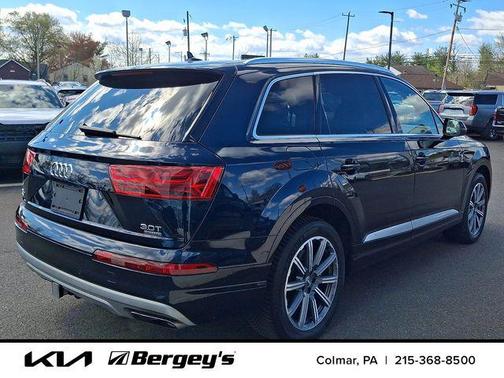 Ink Blue 2017 Audi Q7 3.0T Premium