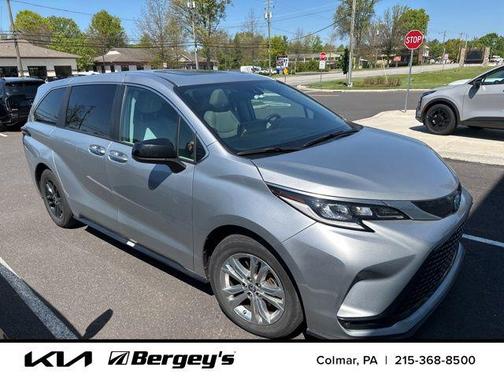 Celestial Silver Metallic 2023 Toyota Sienna XSE 7 Passenger