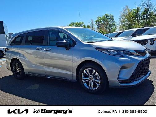 Celestial Silver Metallic 2023 Toyota Sienna XSE 7 Passenger