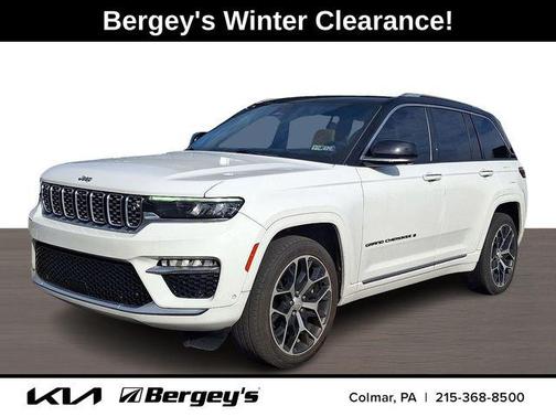 2022 Jeep Grand Cherokee Summit