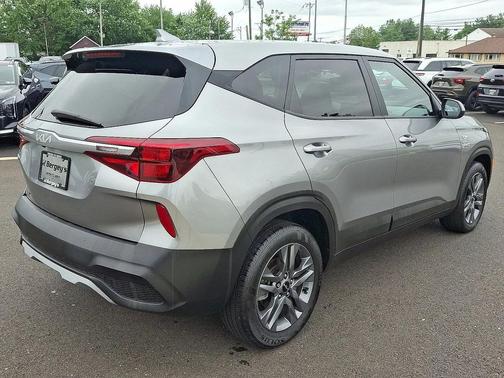 2023 Kia Seltos LX