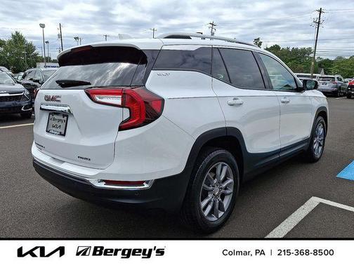 2022 GMC Terrain SLT