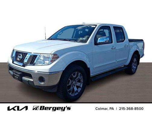 Glacier White 2016 Nissan Frontier SL