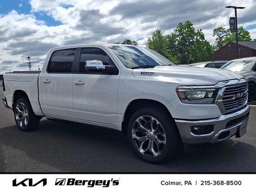 Bright White Clearcoat 2023 RAM 1500 Laramie