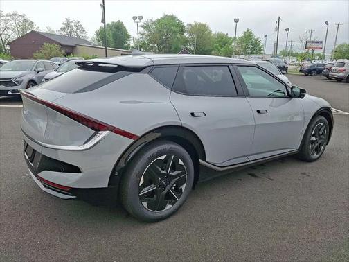 2025 Kia EV6 Wind