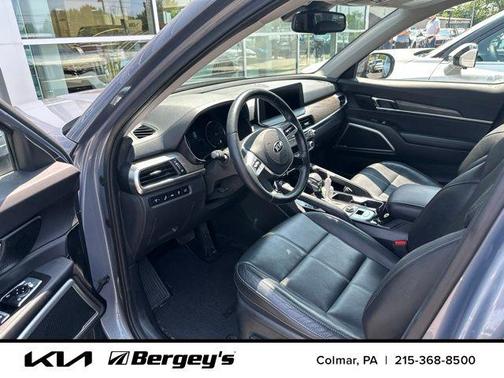 Everlasting Silver 2020 Kia Telluride EX