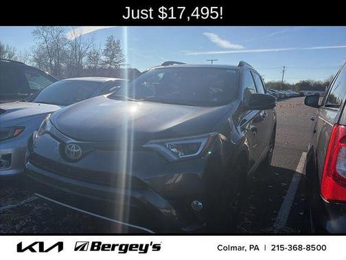 2017 Toyota RAV4 SE