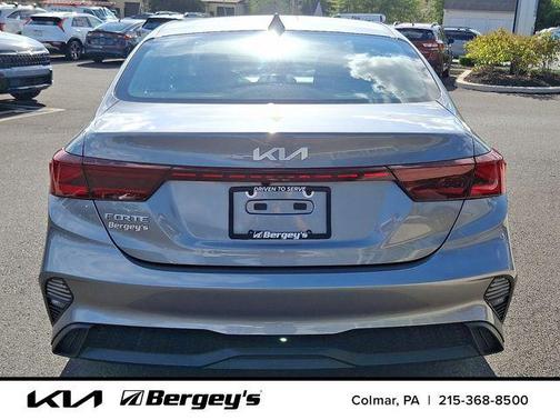2022 Kia Forte LXS