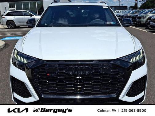 White 2021 Audi RS Q8 4.0T