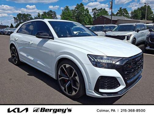 White 2021 Audi RS Q8 4.0T