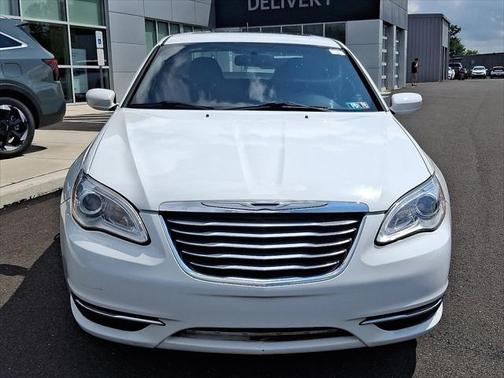 2012 Chrysler 200 Touring