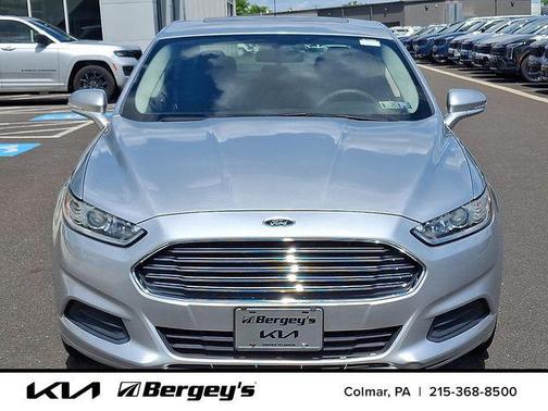 Ingot Silver 2014 Ford Fusion SE