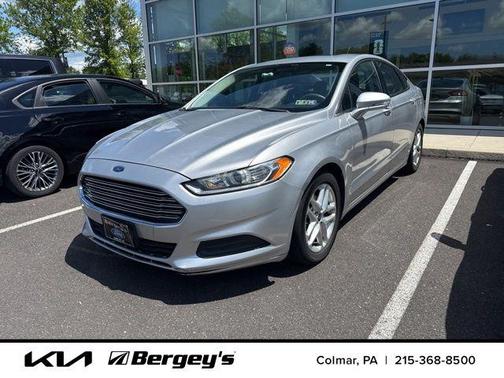 Ingot Silver 2014 Ford Fusion SE