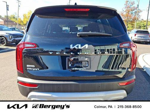 2022 Kia Telluride LX