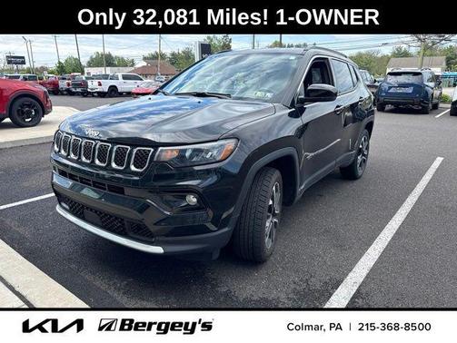 Diamond Black Crystal Pearlcoat 2023 Jeep Compass Limited