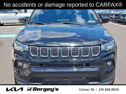 Diamond Black Crystal Pearlcoat 2023 Jeep Compass Limited