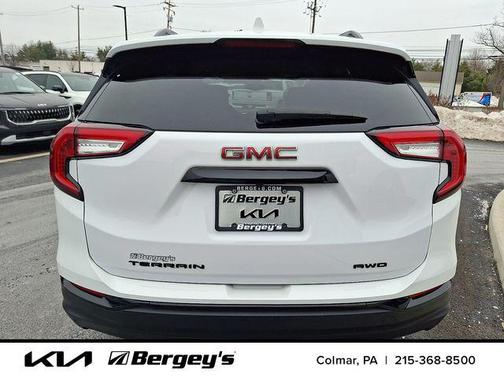 2023 GMC Terrain SLE