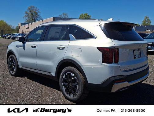 Ivory Silver 2026 Kia Sorento S
