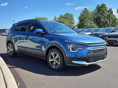 2025 Kia Niro EX