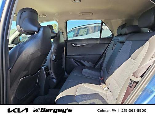 2025 Kia Niro EX