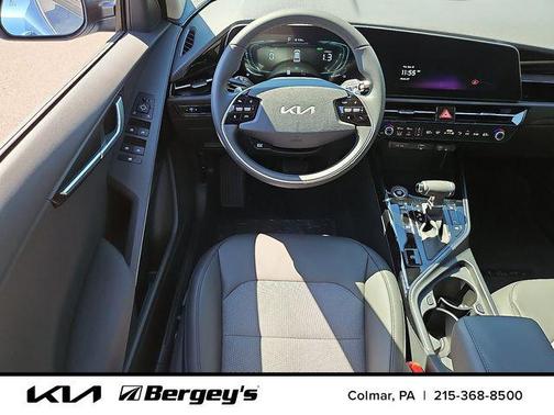 2025 Kia Niro EX