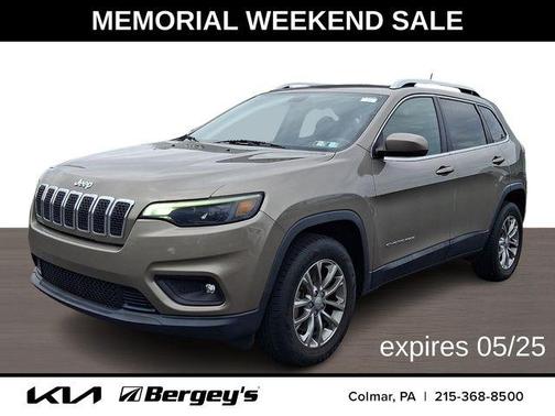 Light Brownstone Pearlcoat 2019 Jeep Cherokee Latitude Plus