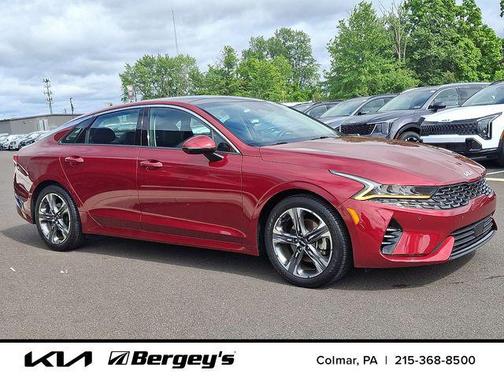 2022 Kia K5 EX