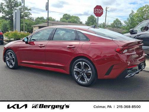 2022 Kia K5 EX