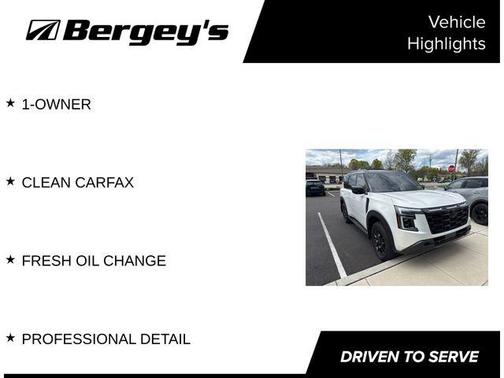 Aspen White Tricoat/Super Black 2025 Nissan Armada PRO-4X 4WD