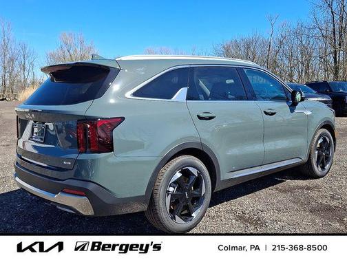 Cityscape Green 2026 Kia Sorento Hybrid EX